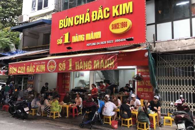 Hà Nội: Tiểu thương phố cổ mong sớm có cơ chế thuê vỉa hè để kinh doanh ổn định