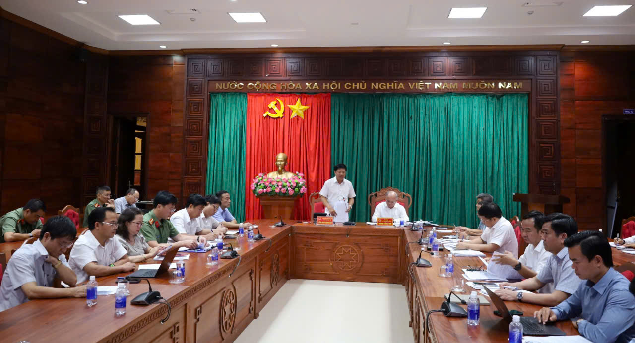 C&aacute;c đại biểu tham dự cuộc họp.
