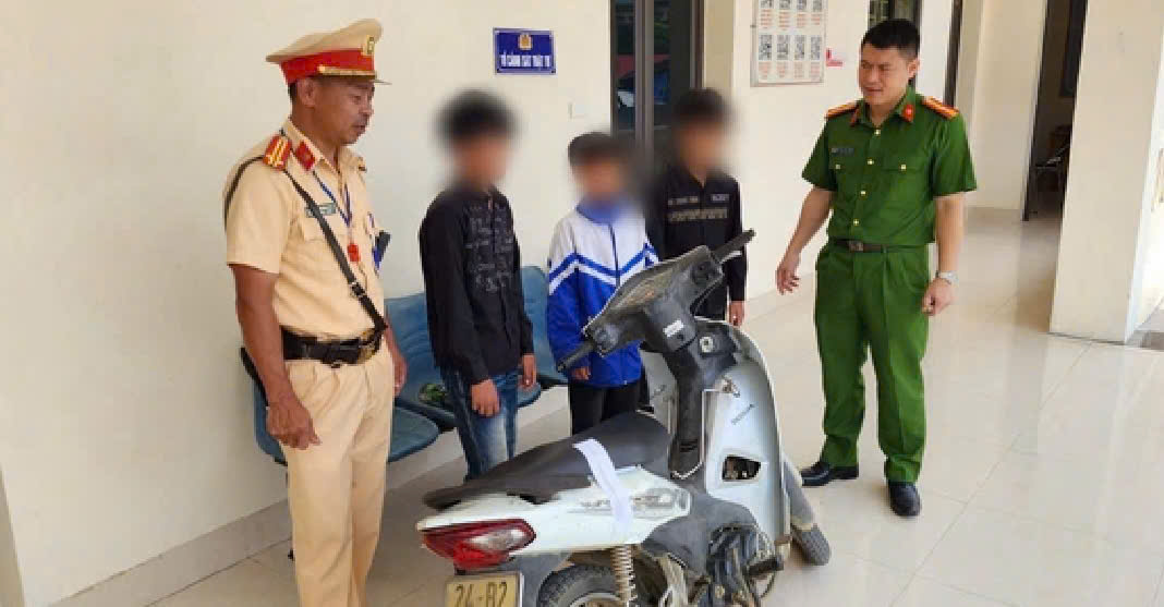 Lào Cai: Giao xe máy cho học sinh chưa đủ tuổi, một người bị phạt 9 triệu đồng