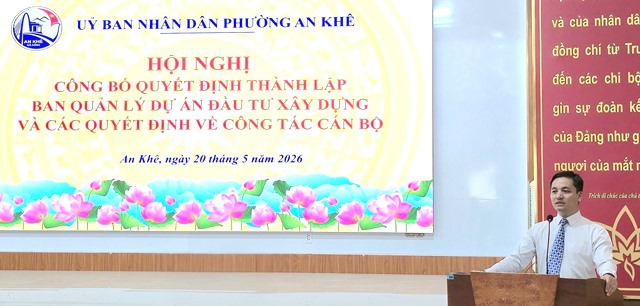 &Ocirc;ng Ng&ocirc; Ngọc Hậu - Chủ tịch UBND phường An Kh&ecirc; ph&aacute;t biểu tại lễ c&ocirc;ng bố quyết định th&agrave;nh lập BQL dự &aacute;n đầu tư x&acirc;y dựng