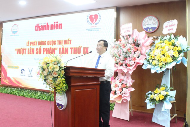 Nhà báo Nguyễn Toàn Thắng, Tổng biên tập Tạp chí Thanh niên, Trưởng ban tổ chức phát động cuộc thi viết "Vượt lên số phận" lần thứ IX Nhà báo Nguyễn Toàn Thắng, Tổng biên tập Tạp chí Thanh niên, Trưởng ban tổ chức phát động cuộc thi viết "Vượt lên số phận" lần thứ IX