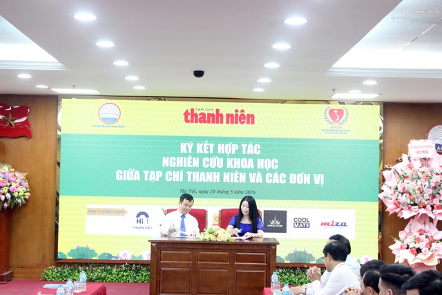 Nhà báo Nguyễn Toàn Thắng, Tổng biên tập Tạp chí Thanh niên ký kết hợp tác với PGS.TS Nguyễn Thị Ngọc Hoa, Trưởng khoa Chính trị học, Học viện Báo chí và Tuyên truyền Nhà báo Nguyễn Toàn Thắng, Tổng biên tập Tạp chí Thanh niên ký kết hợp tác với PGS.TS Nguyễn Thị Ngọc Hoa, Trưởng khoa Chính trị học, Học viện Báo chí và Tuyên truyền