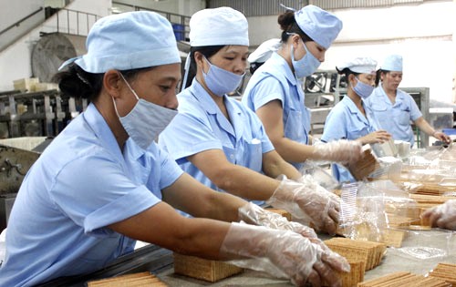 Sản xuất bánh kẹo tại Công ty TNHH Thành Long Sản xuất bánh kẹo tại Công ty TNHH Thành Long