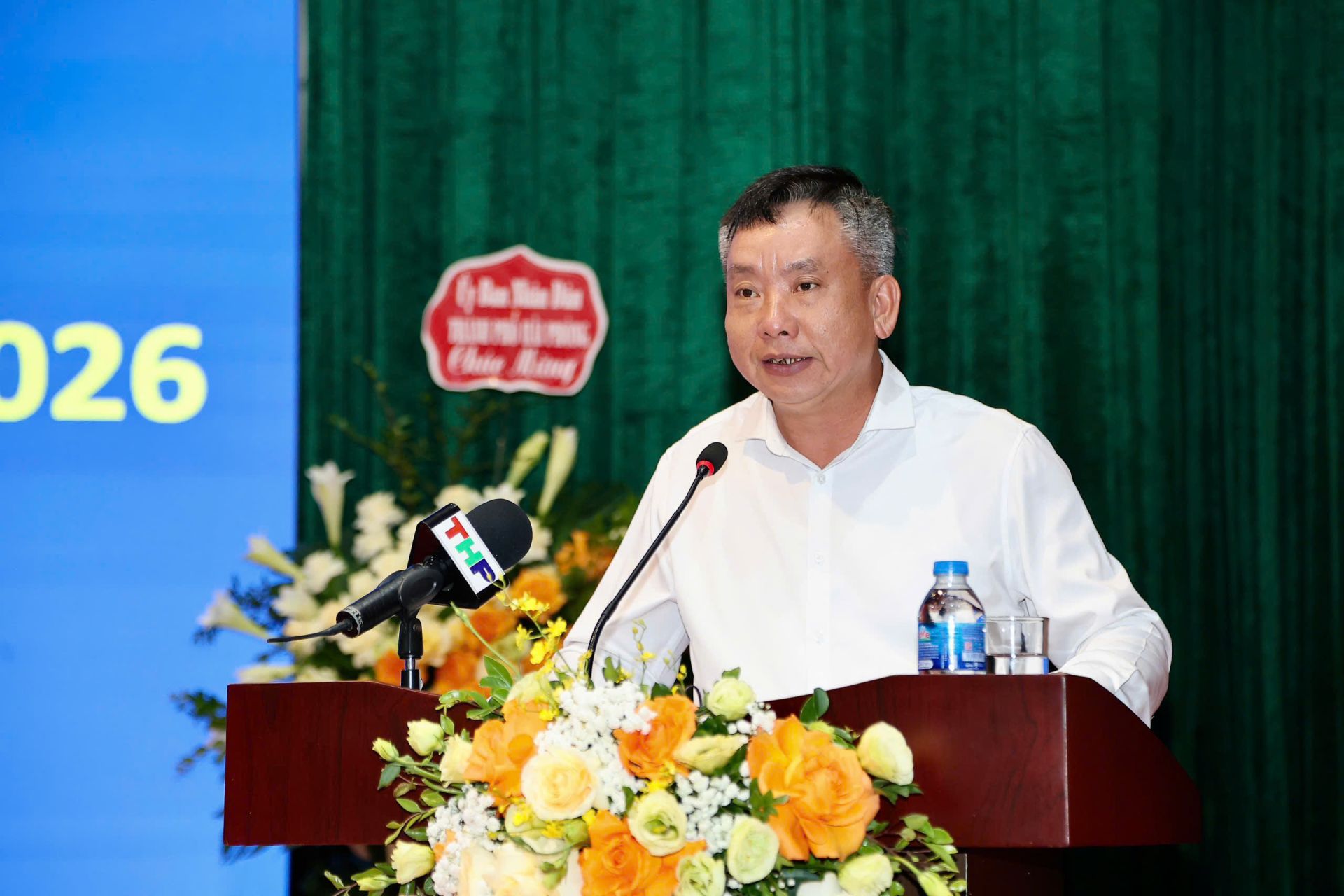 Ph&oacute; Chủ tịch Ủy ban nh&acirc;n d&acirc;n th&agrave;nh phố Trần Văn Qu&acirc;n y&ecirc;u cầu c&aacute;c sở, ban, ng&agrave;nh li&ecirc;n quan phải phối hợp chặt chẽ với cơ quan Hải quan.