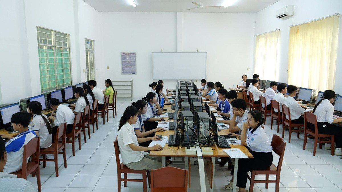 Đại học Tr&agrave; Vinh l&agrave; đại học duy nhất của Việt Nam g&oacute;p mặt trong top 20 thế giới