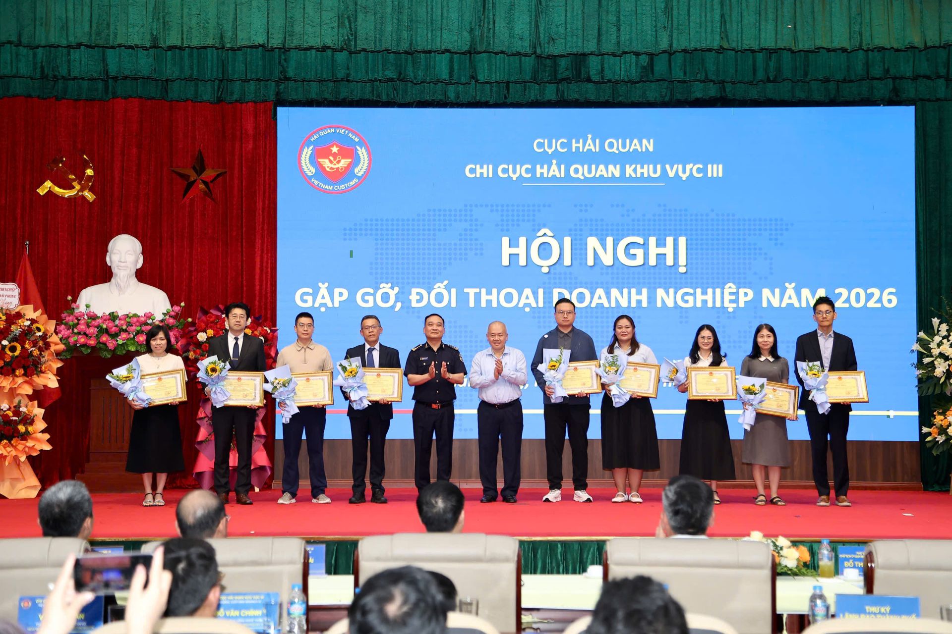 Chi cục Hải quan khu vực III tổ chức Hội nghị gặp gỡ, đối thoại doanh nghiệp năm 2026