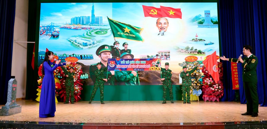 Phần thi tuy&ecirc;n truyền vi&ecirc;n trẻ đạt giải Nhất của Đồn Bi&ecirc;n ph&ograve;ng Lạc Quới