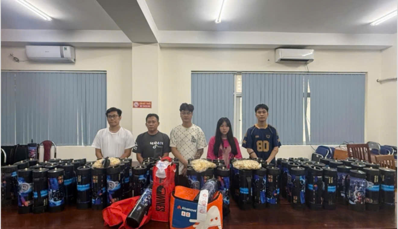 TP.HCM triệt phá đường dây buôn bán khí cười, giao dịch hơn 20 tỷ đồng