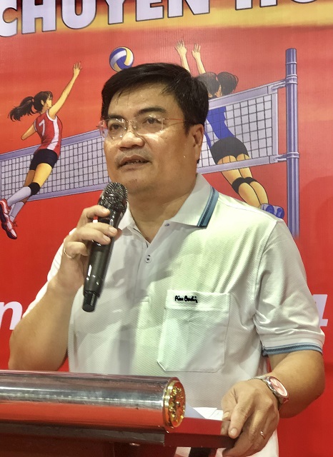 Ông Nguyễn Hoàng Hải tuyên bố khai mạc Hội thao. Ảnh VH Ông Nguyễn Hoàng Hải tuyên bố khai mạc Hội thao. Ảnh VH