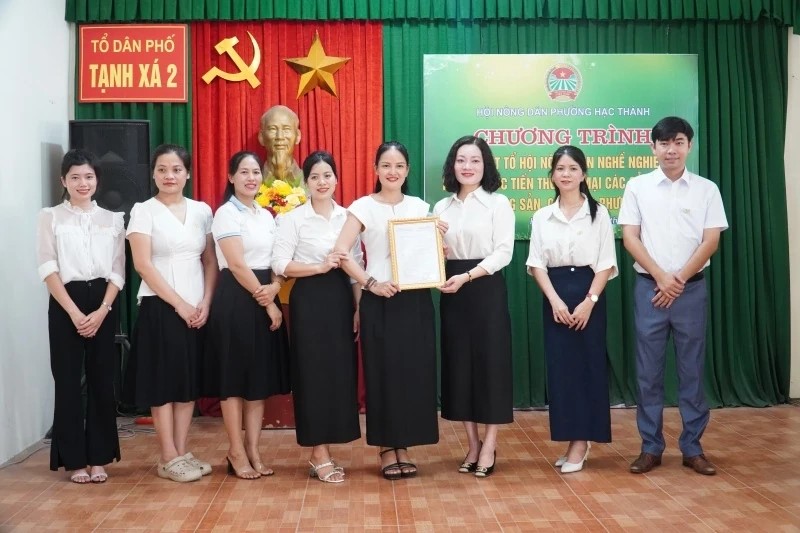 Ra mắt Tổ hội Nông dân nghề nghiệp kết nối, xúc tiến thương mại các sản phẩm nông sản, OCOP địa phương
