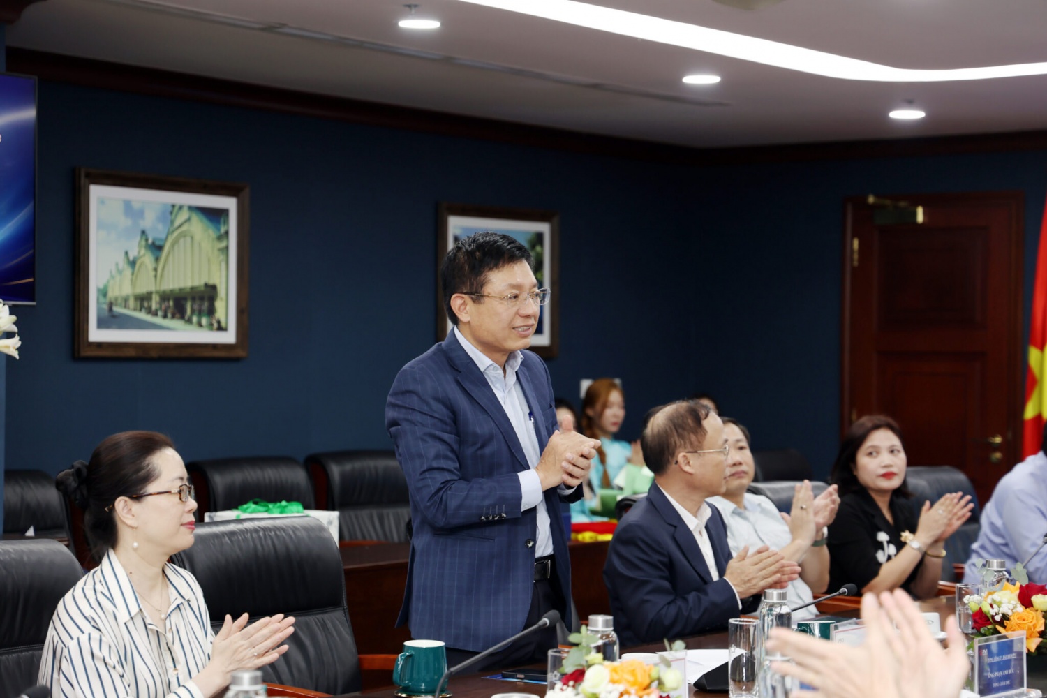 Chủ tịch VCCI Hồ Sỹ H&ugrave;ng ph&aacute;t biểu tại buổi Lễ