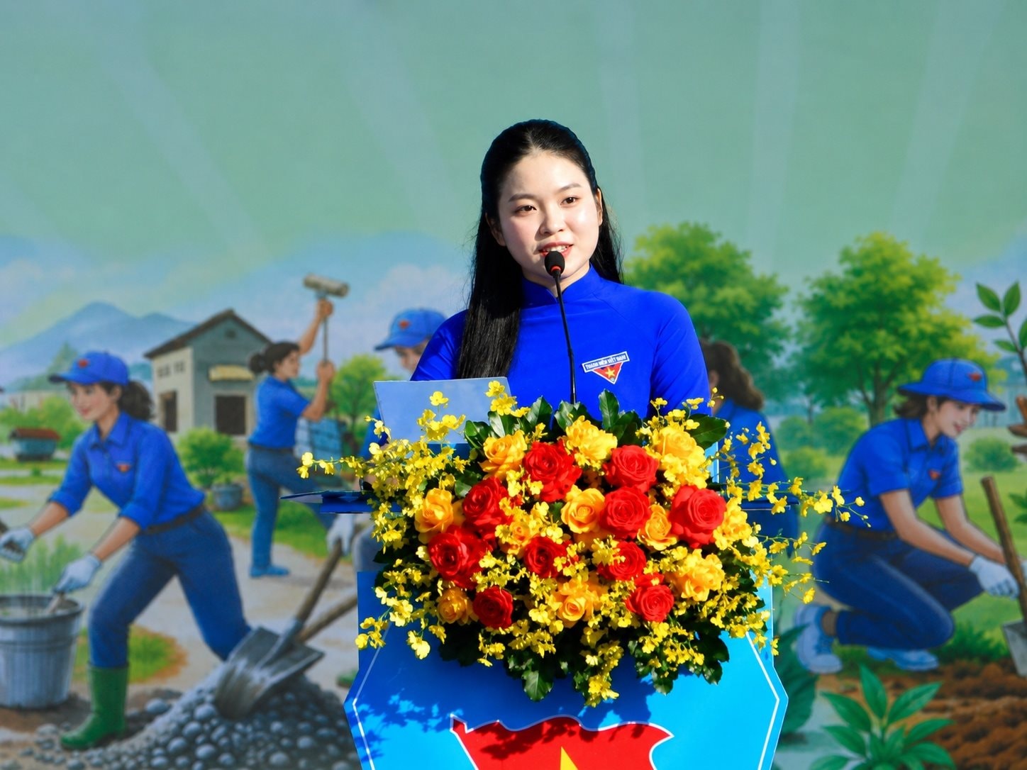 Hơn 1.000 đoàn viên, thanh niên ra quân “Ngày Chủ nhật xanh” toàn quốc tại Đà Nẵng