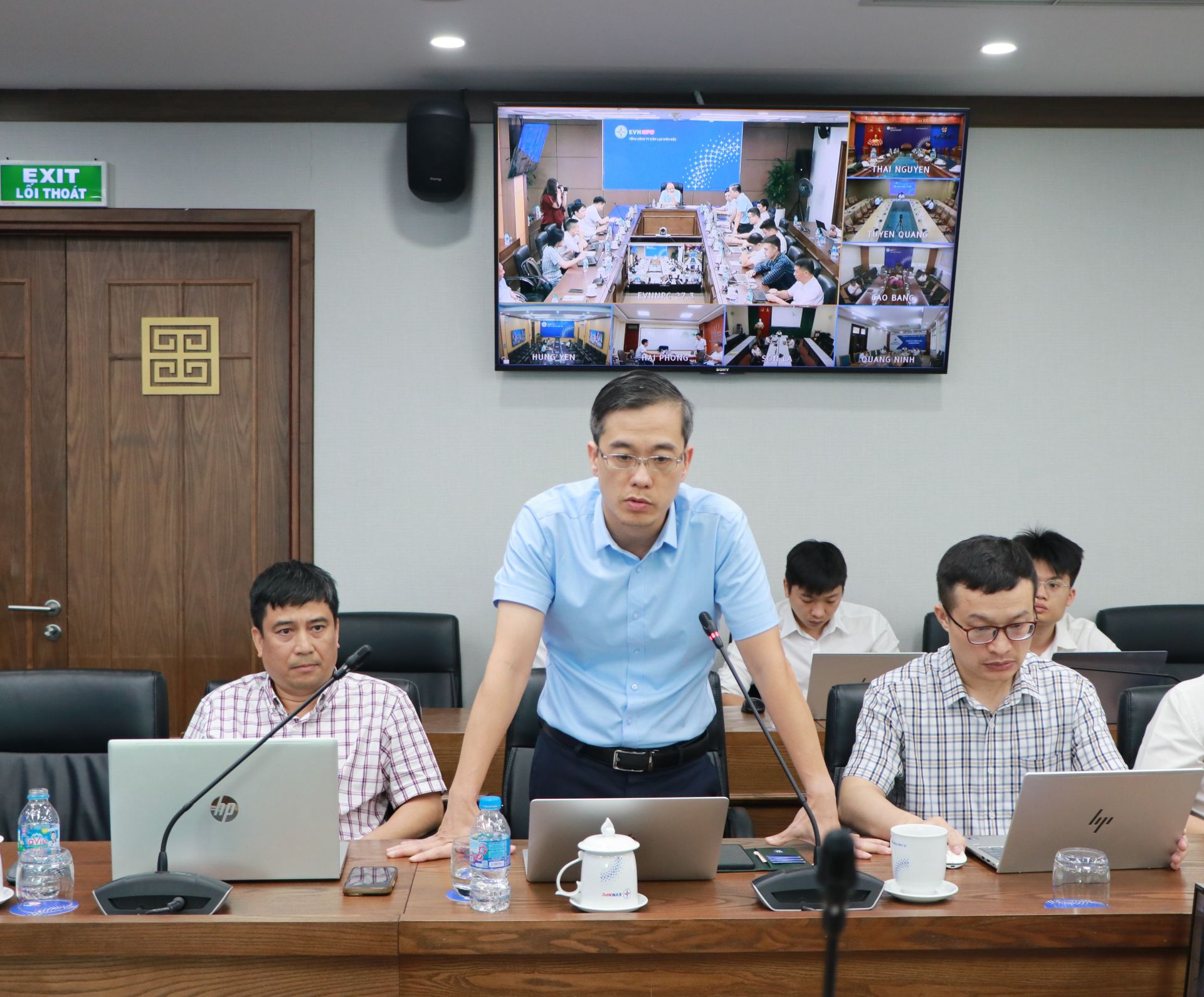 &Ocirc;ng Nguyễn Anh Tuấn &ndash; Trưởng ph&ograve;ng Điều độ NSMO ph&aacute;t biểu tại cuộc họp