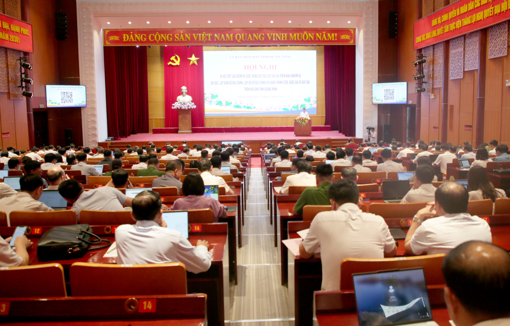 Quảng Ninh: Sơ kết đợt cao điểm đồng bộ cơ sở dữ liệu đất đai