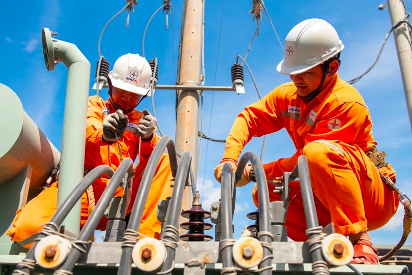 Đề xuất áp dụng khung giờ điện cao điểm từ 17h30 đến 22h30 ngay trong tháng 6