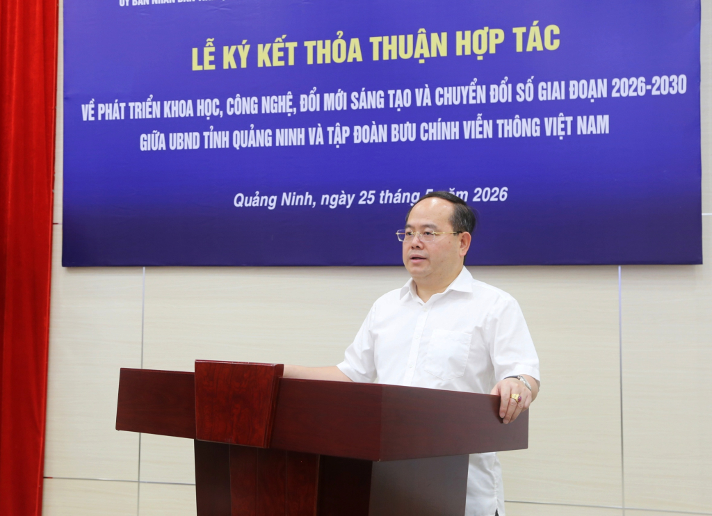 &Ocirc;ng Quản Minh Cường, Ủy vi&ecirc;n Trung ương Đảng, B&iacute; thư Tỉnh ủy, Trưởng Đo&agrave;n ĐBQH tỉnh Quảng Ninh ph&aacute;t biểu tại lễ k&yacute; kết