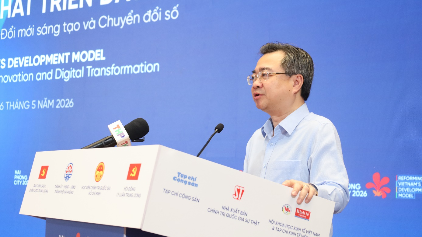 Đồng chí Nguyễn Thanh Nghị, Trưởng Ban Chính sách, chiến lược Trung ương phát biểu khai mạc Hội thảo. Đồng chí Nguyễn Thanh Nghị, Trưởng Ban Chính sách, chiến lược Trung ương phát biểu khai mạc Hội thảo.