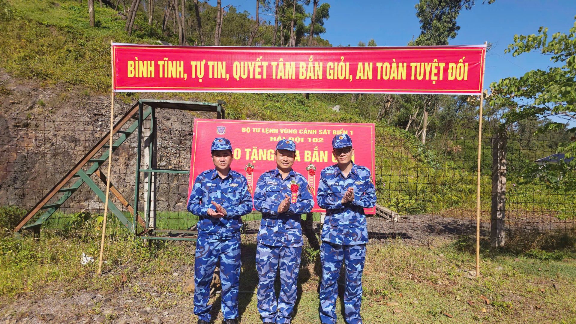 Bộ Tư lệnh Vùng Cảnh sát biển 1 kiểm tra bắn súng ngắn K54 đội ngũ cán bộ
