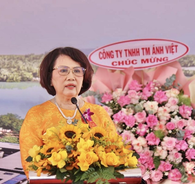 B&agrave; Đồng Thị &Aacute;nh ph&aacute;t biểu tại Lễ khởi c&ocirc;ng Dự &aacute;n. Ảnh: Viết Hiền