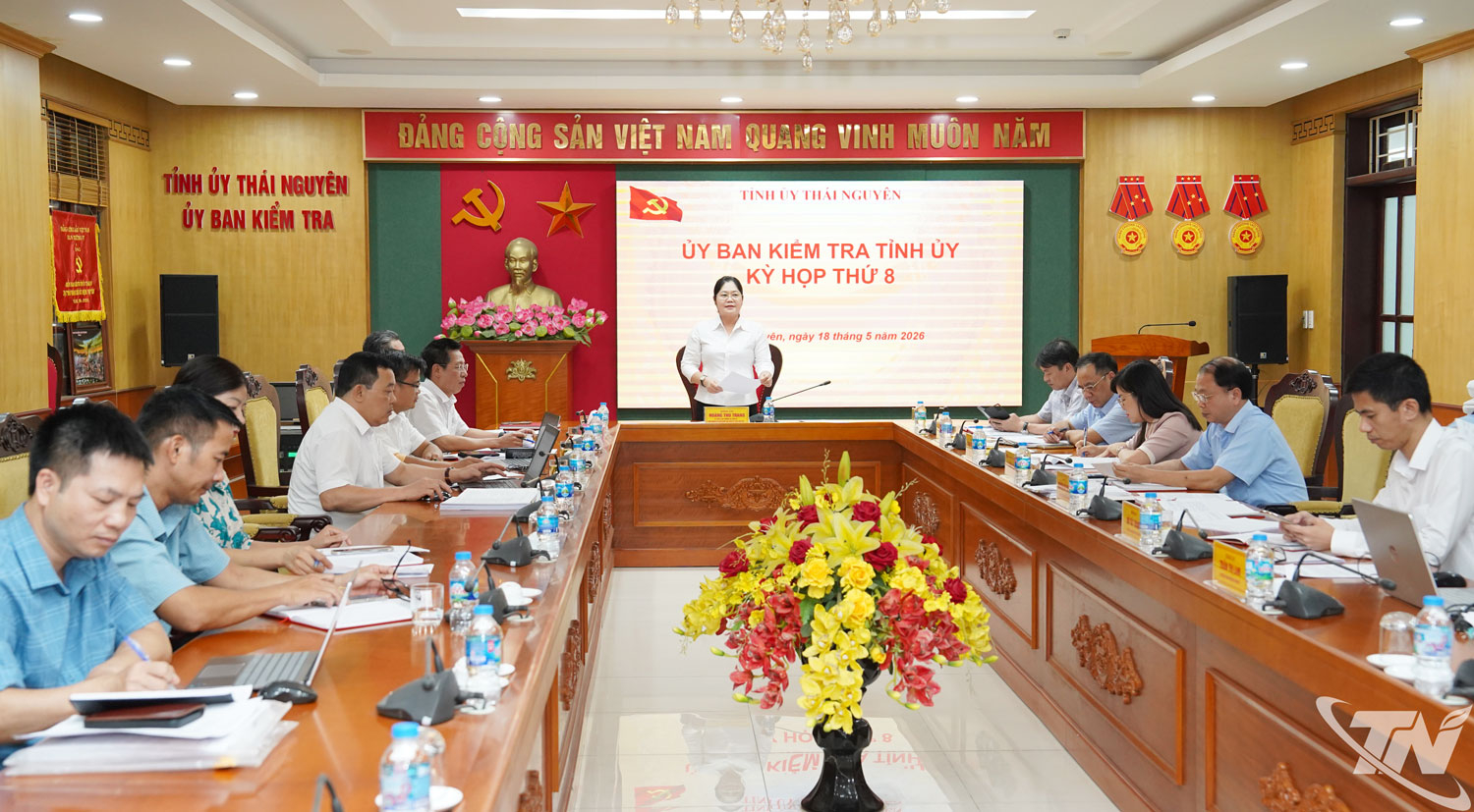 Tiếp tục thực hiện nghiêm Quy định của Bộ Chính trị về kiểm soát quyền lực, phòng, chống tham nhũng, tiêu cực