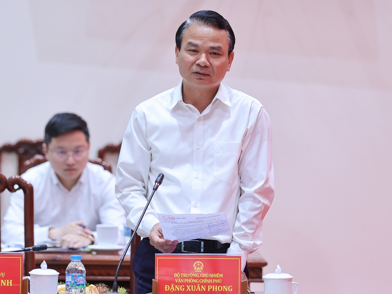 Bộ trưởng, Chủ nhiệm VPCP Đặng Xu&acirc;n Phong ph&aacute;t biểu tại cuộc l&agrave;m việc - Ảnh: VGP/Nhật Bắc