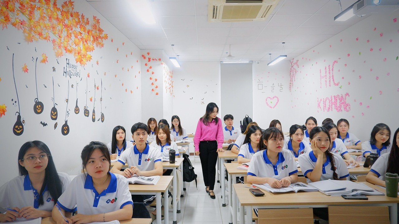 Bộ GD&ĐT đề xuất mở rộng lựa chọn ngoại ngữ trong gi&aacute;o dục nghề nghiệp
