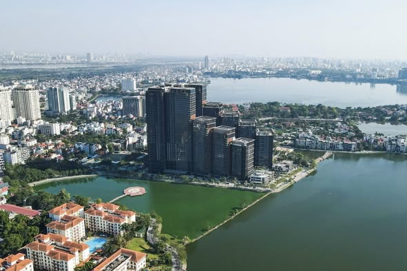 Hà Nội dự kiến thu hồi hơn 96ha đất quanh hồ Tây để mở rộng hạ tầng và chỉnh trang đô thị
