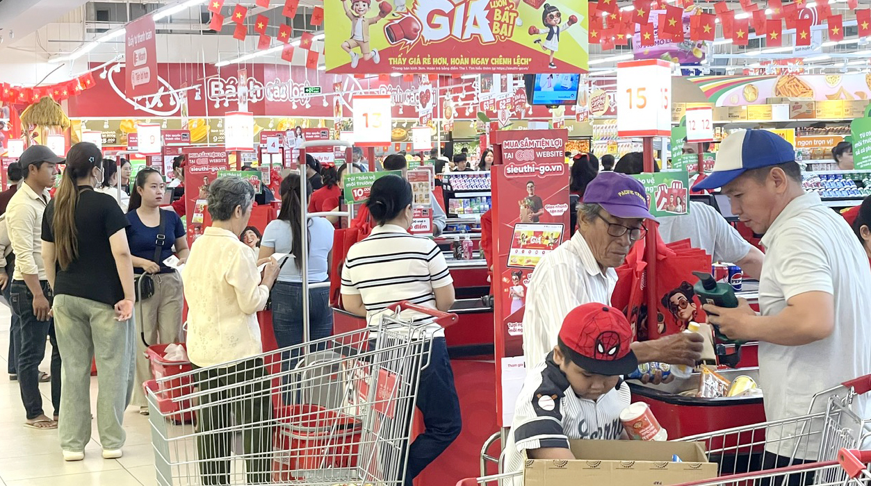 Siêu thị Go-Cần Thơ thu hút nhiều người tiêu dùng khu vực ĐBSCL mua sắm Siêu thị Go-Cần Thơ thu hút nhiều người tiêu dùng khu vực ĐBSCL mua sắm