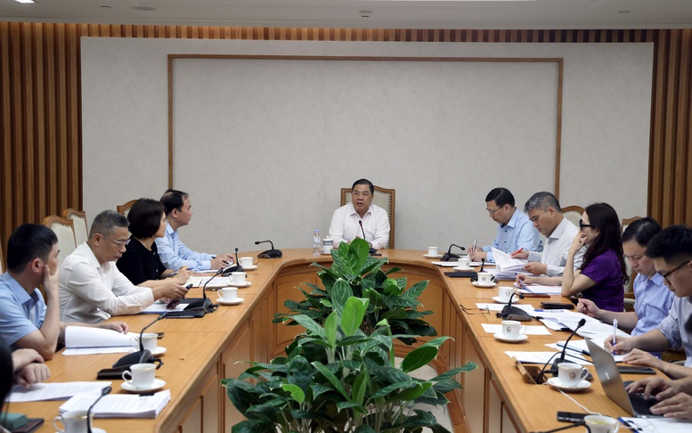Ph&oacute; Thủ tướng Thường trực y&ecirc;u cầu Bộ trưởng Bộ X&acirc;y dựng chỉ đạo trực tiếp c&ocirc;ng t&aacute;c x&acirc;y dựng ph&aacute;p luật, coi đ&acirc;y l&agrave; nhiệm vụ trọng t&acirc;m trong năm 2026 - Ảnh: VGP/Phương Nguy&ecirc;n