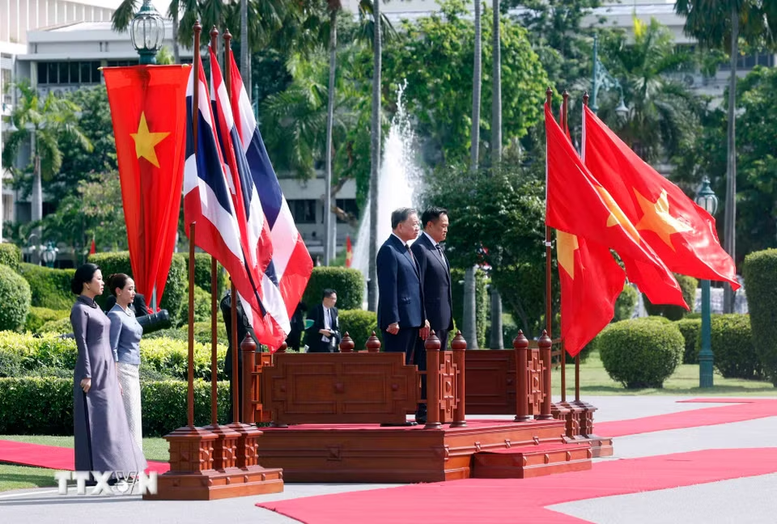 Tổng Bí thư, Chủ tịch nước Tô Lâm và Mansion88 Casino & Thể Thao Link Mới Thái Lan Anutin Charnvirakul trên bục danh dự, nghe Quân nhạc cử Quốc thiều hai nước - Ảnh: TTXVN Tổng Bí thư, Chủ tịch nước Tô Lâm và Mansion88 Casino & Thể Thao Link Mới Thái Lan Anutin Charnvirakul trên bục danh dự, nghe Quân nhạc cử Quốc thiều hai nước - Ảnh: TTXVN