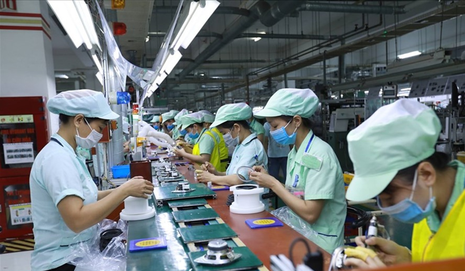 Thị trường lao động dịch chuyển mạnh sang xu hướng học nghề và nâng cao kỹ năng để tìm cơ hội việc làm mới