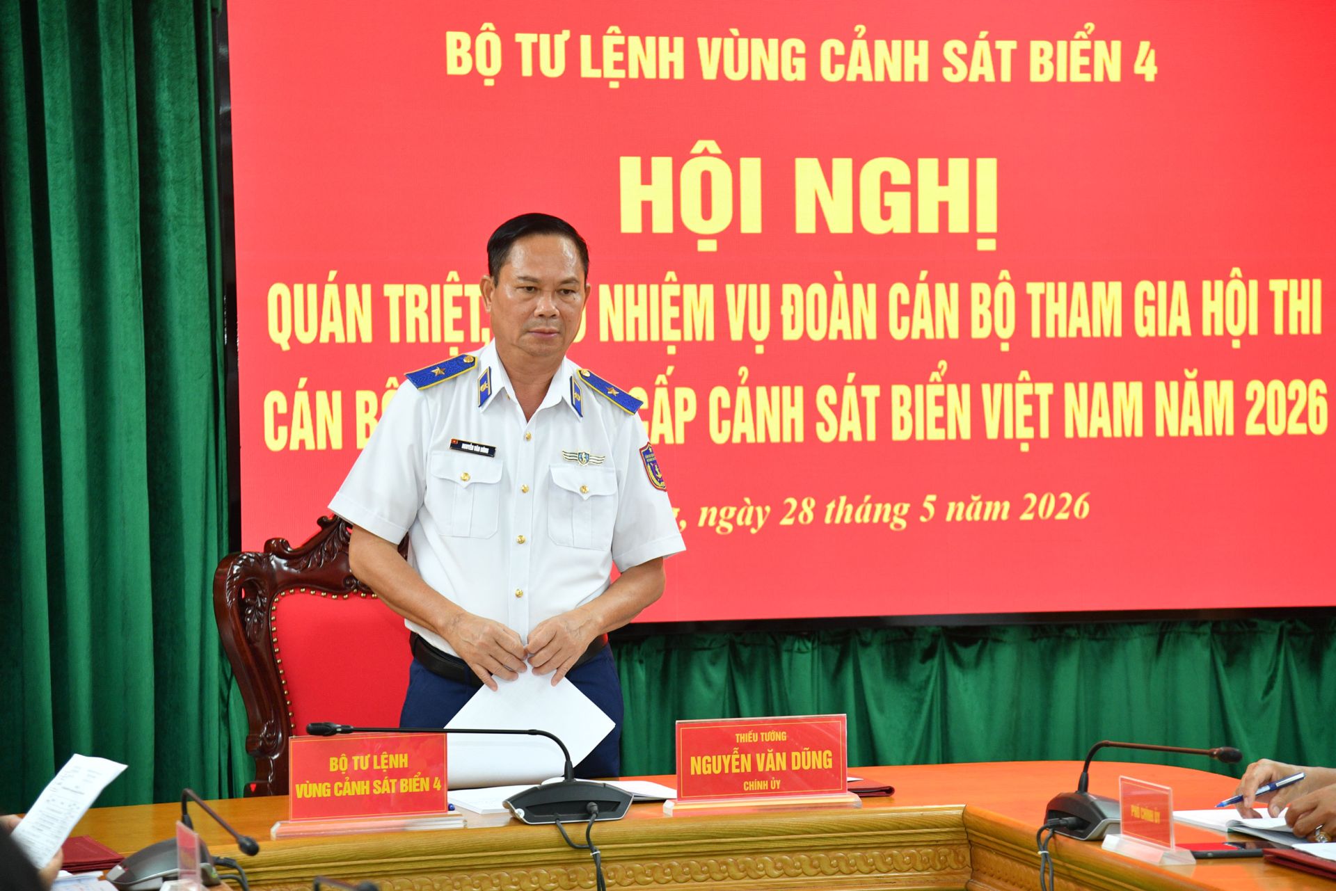 Thiếu tướng Nguyễn Văn Dũng - Bí thư Đảng ủy, Chính ủy Bộ Tư lệnh Vùng Cảnh sát biển 4 phát biểu giao nhiệm vụ cho Đoàn cán bộ tham gia Hội thi Thiếu tướng Nguyễn Văn Dũng - Bí thư Đảng ủy, Chính ủy Bộ Tư lệnh Vùng Cảnh sát biển 4 phát biểu giao nhiệm vụ cho Đoàn cán bộ tham gia Hội thi