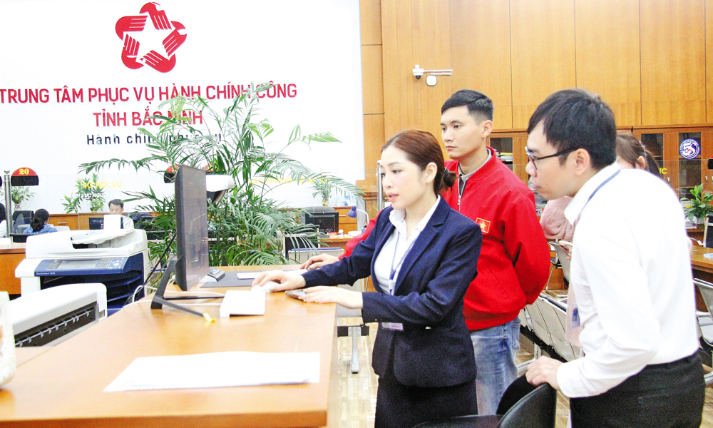 Cán bộ Cán bộ