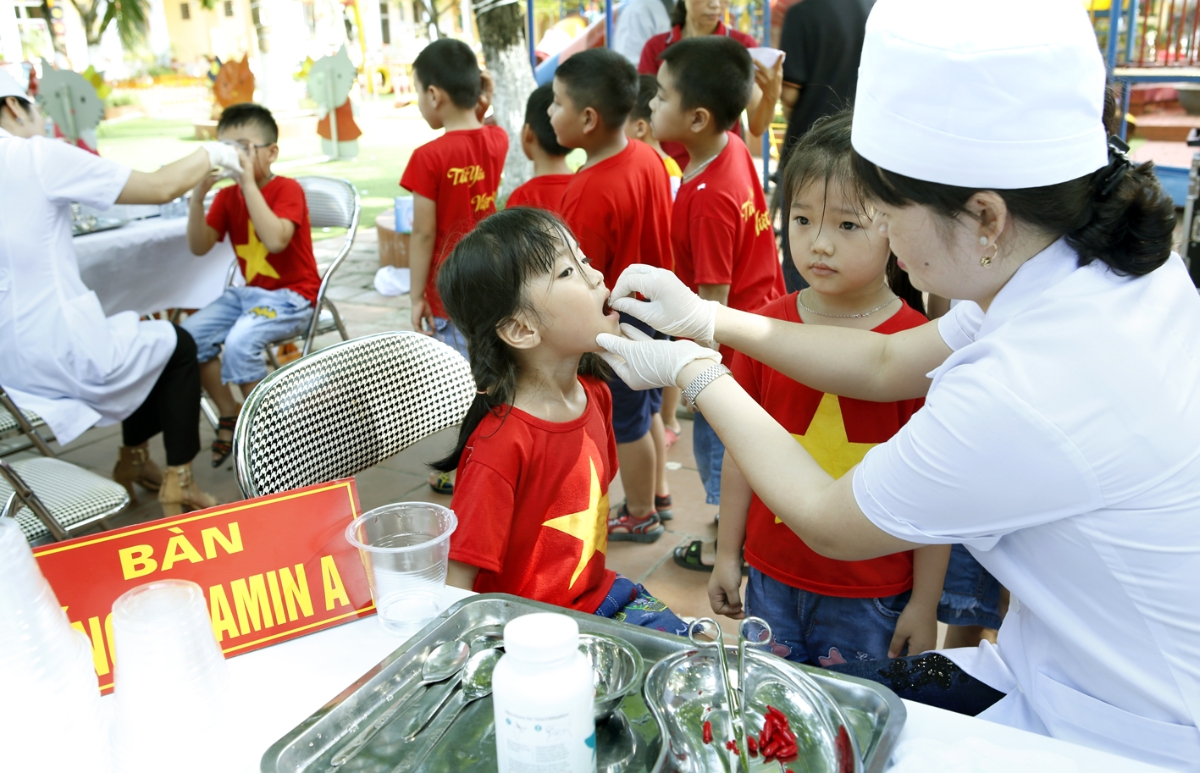 Hơn một nửa trẻ nhỏ thiếu vi chất dinh dưỡng