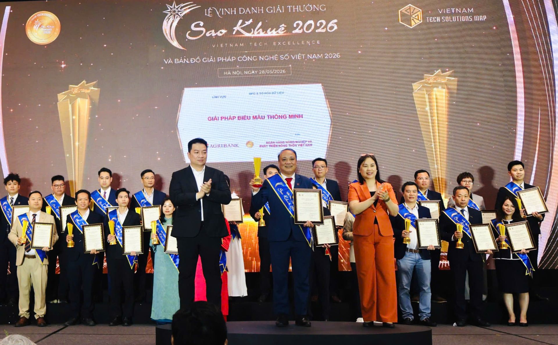 Agribank được vinh danh 2 giải thưởng Sao Khuê 2026 với hai giải pháp công nghệ số tiêu biểu
