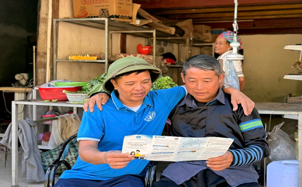 Người cán bộ bảo hiểm xã hội gieo mầm an sinh nơi vùng cao Phình Hồ