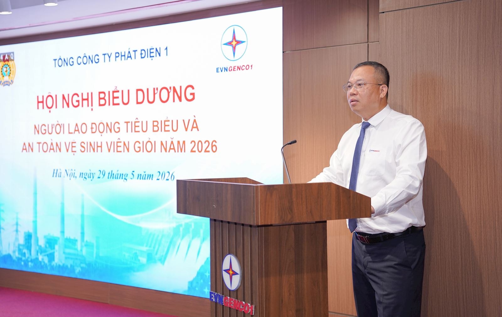 Tổng gi&aacute;m đốc EVNGENCO1 L&ecirc; Hải Đăng ph&aacute;t biểu chỉ đạo tại hội nghị