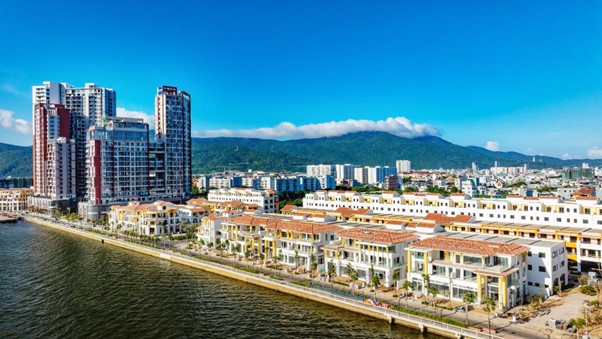 Tổ hợp Sun Symphony Residence b&agrave;n giao đ&uacute;ng tiến độ, hứa hẹn sớm đem lại d&ograve;ng tiền khai th&aacute;c cho nh&agrave; đầu tư. Ảnh: &Aacute;nh Dương