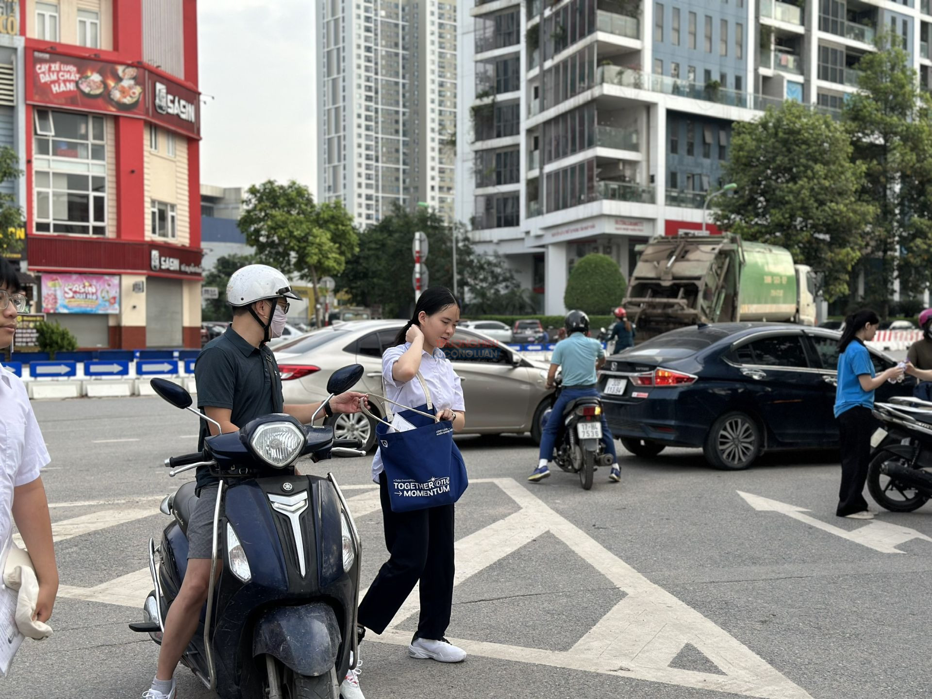 Gần 125.000 học sinh Hà Nội bước vào kỳ thi lớp 10