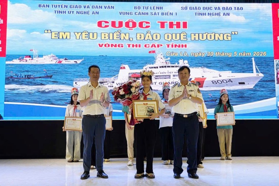 Bộ Tư lệnh Vùng Cảnh sát biển 1 tổ chức vòng chung kết Cuộc thi “Em yêu biển, đảo quê hương” tại Nghệ An