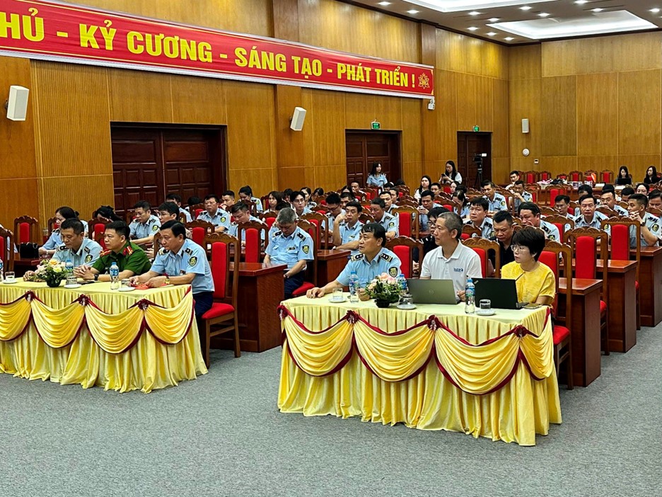 Quang cảnh hội thảo
