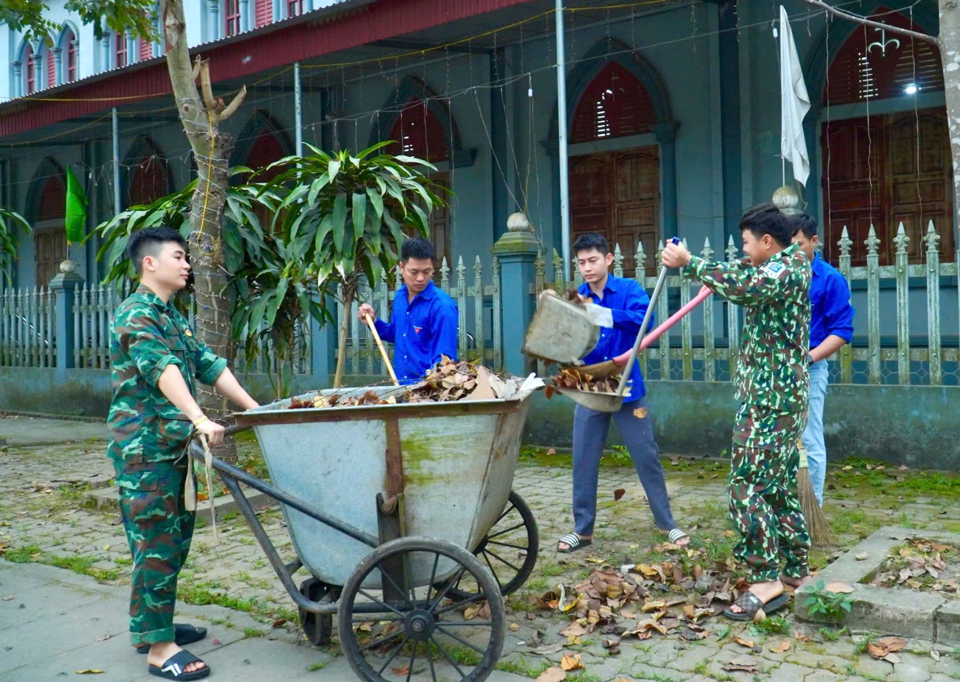 Thái Nguyên: Phát động xây dựng đô thị văn minh gắn với “Ngày thứ Bảy xanh”