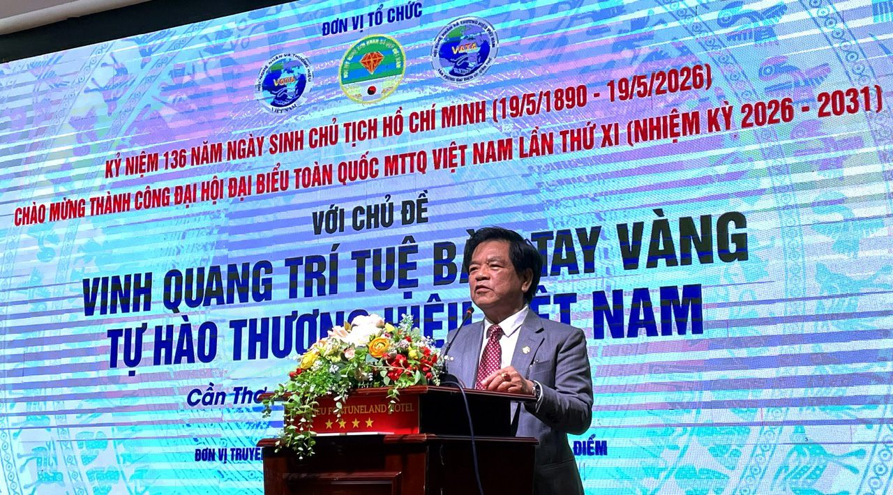 TS L&ecirc; Ngọc Dũng Chủ tịch Hội Nghệ nh&acirc;n v&agrave; Thương hiệu Việt Nam ph&aacute;t biểu