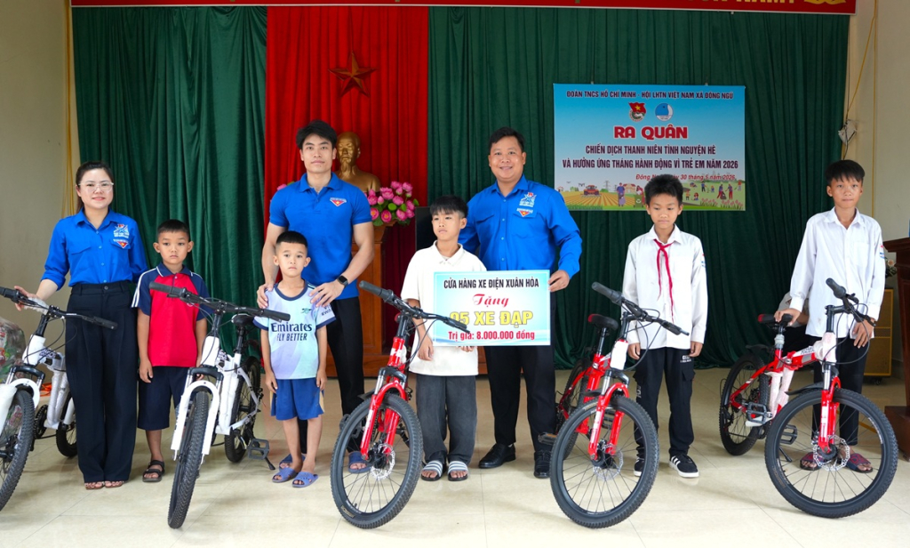 Quảng Ninh: Xã Đông Ngũ ra quân Chiến dịch Thanh niên tình nguyện hè và hưởng ứng Tháng hành động vì trẻ em năm 2026