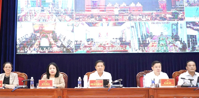 Đắk Lắk: Lấy hiệu quả công việc và sự hài lòng của người dân làm thước đo đánh giá cán bộ