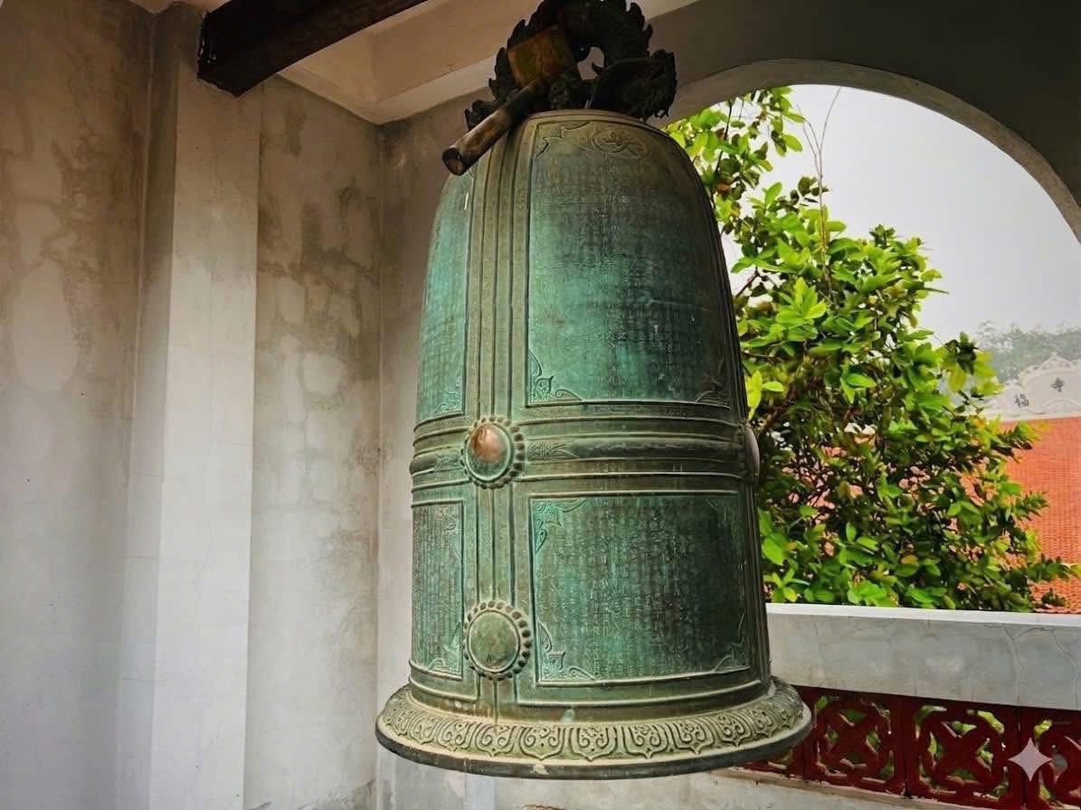 Chuông chùa Bắc Biên Chuông chùa Bắc Biên