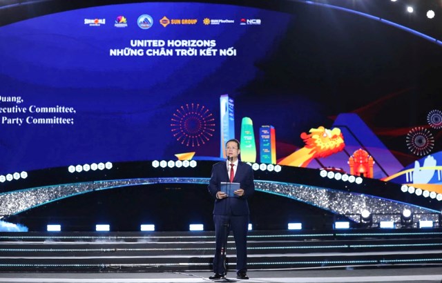Chủ tịch UBND TP. Đ&agrave; Nẵng Nguyễn Mạnh H&ugrave;ng ph&aacute;t biểu khai mạc DIFF 2026.