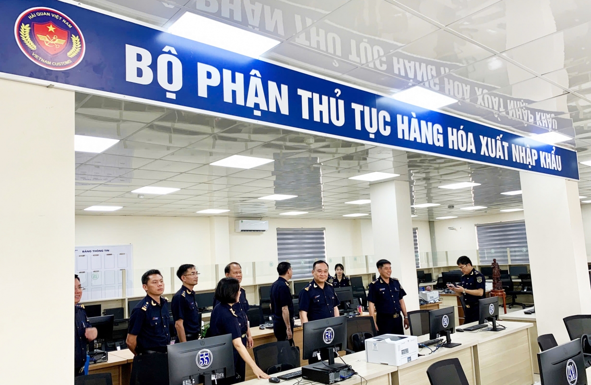 Hải quan khu vực III: Kiểm tra công tác chuẩn bị trước ngày thông quan tập trung