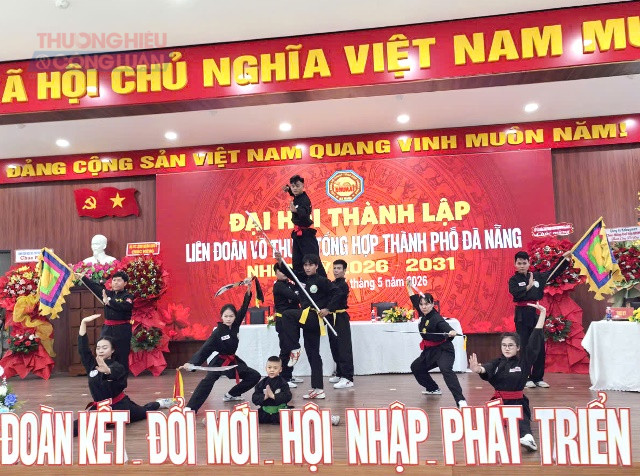 Biểu diễn võ thuật tại Đại hội. Biểu diễn võ thuật tại Đại hội.