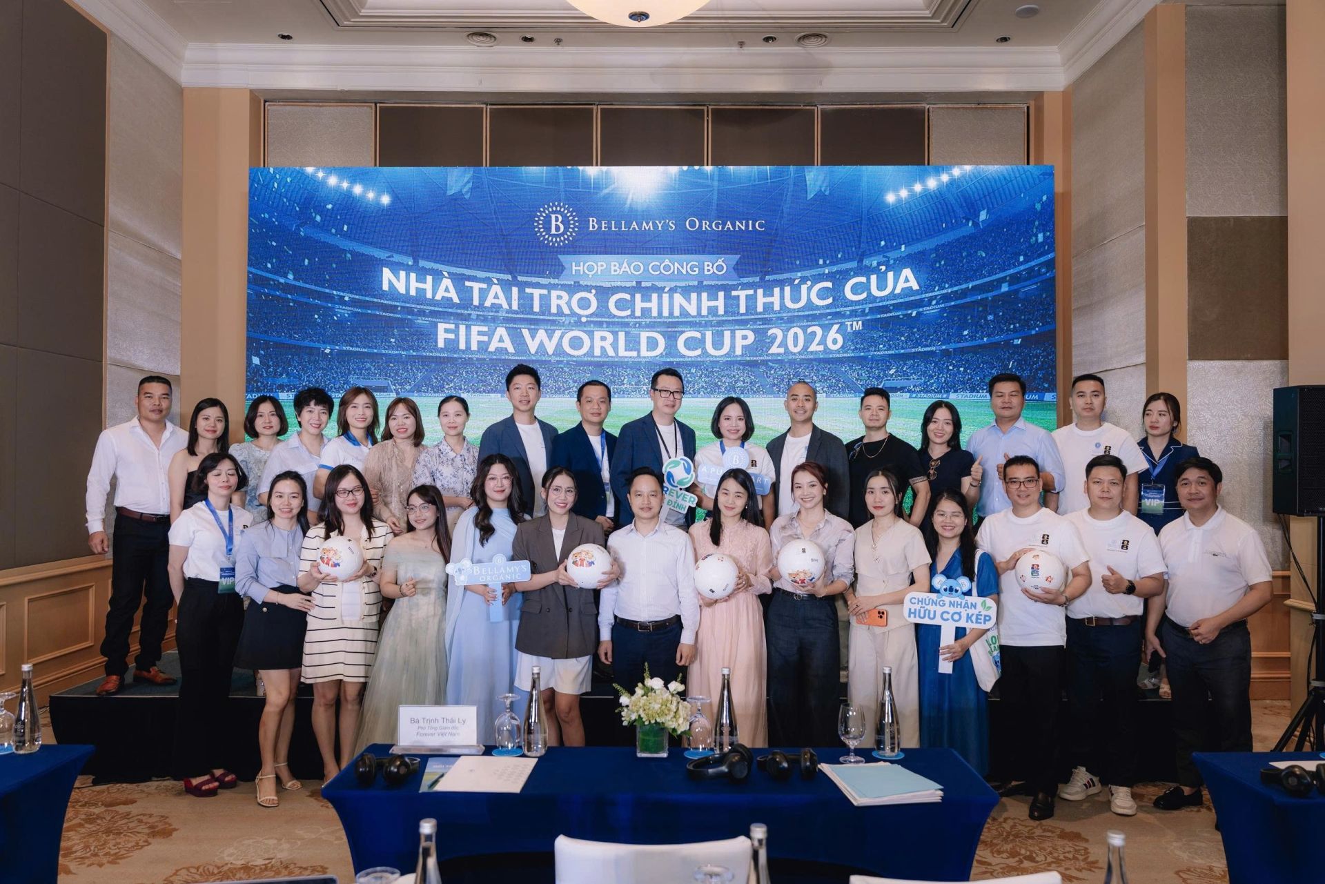 Đồng hành cùng FIFA World Cup 2026™, Bellamy’s Organic hướng tới đẩy mạnh kết nối với gia đình Việt. Đồng hành cùng FIFA World Cup 2026™, Bellamy’s Organic hướng tới đẩy mạnh kết nối với gia đình Việt.